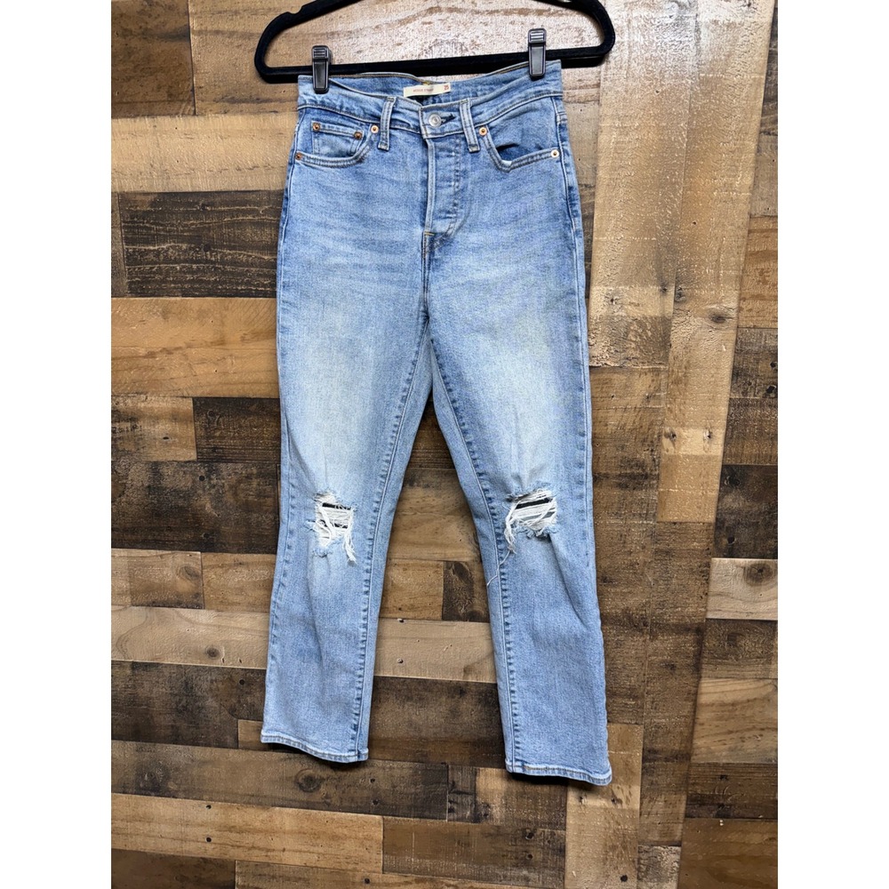 Levi Strauss Wedgie Straight Jeans Light Wash Ripped Denim Size 25